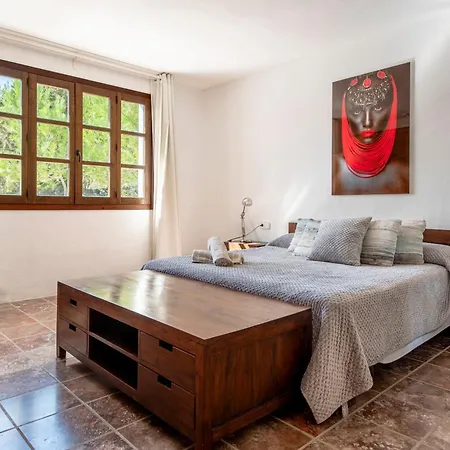 San Josep 6-bed Sleeps 14 Pool & Sea View